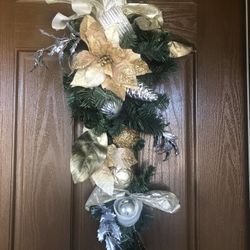Christmas Hanging Wreath