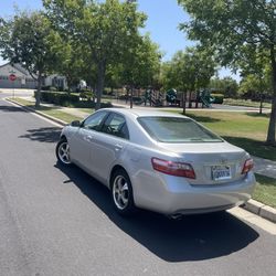 2008 Toyota Camry V-6