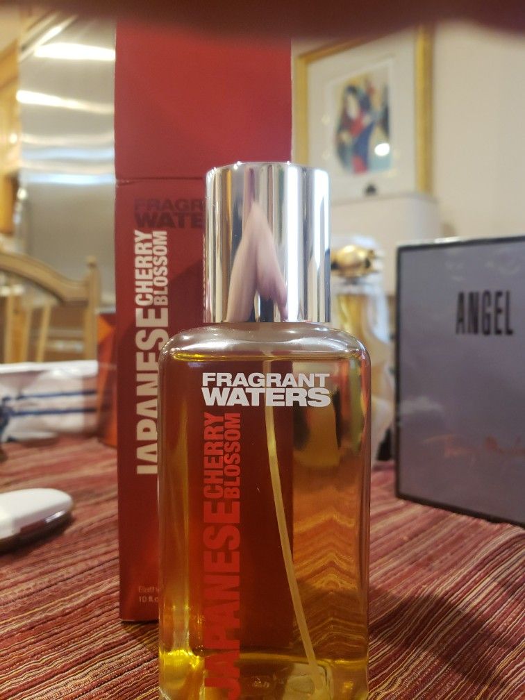 Japanese Cherry Blossom Fragrant Waters
