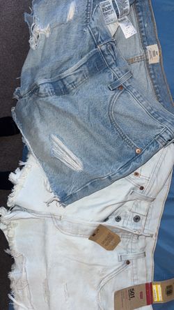 Women Levi Shorts