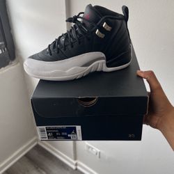 Air Jordan Retro 12 Payoffs Size 4.5 Boys Worn Once