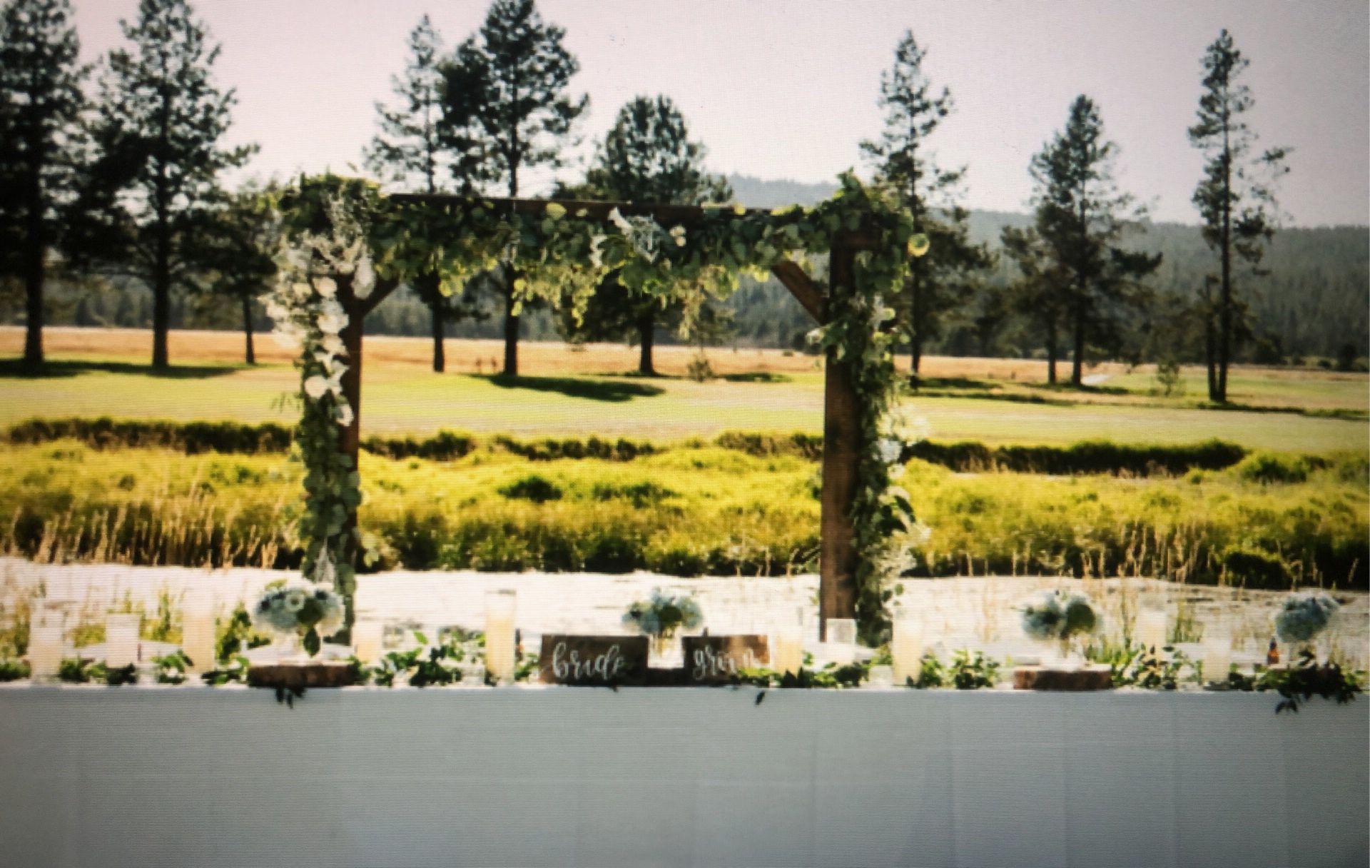 Arbor Rustic Wood For wedding/Events