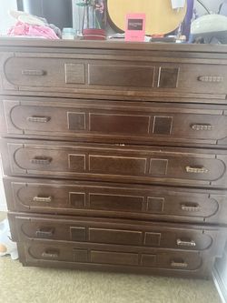 Drawer Of 7