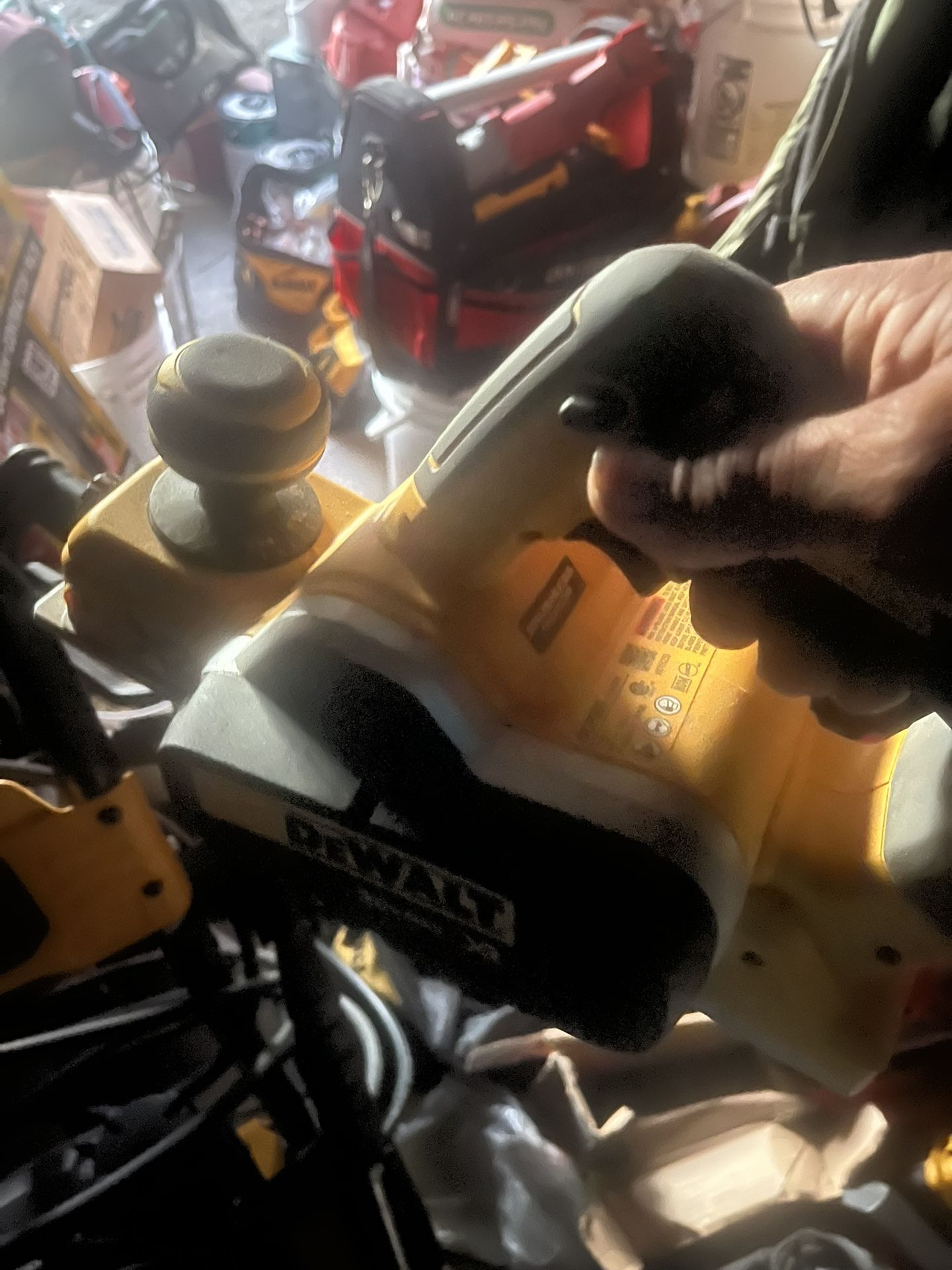 Cepillo Dewalt 20 Volt XR 