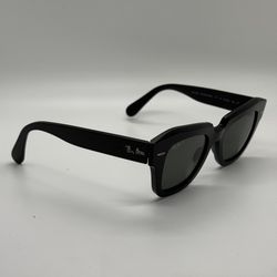 Ray-Ban Sunglasses “State Street” 