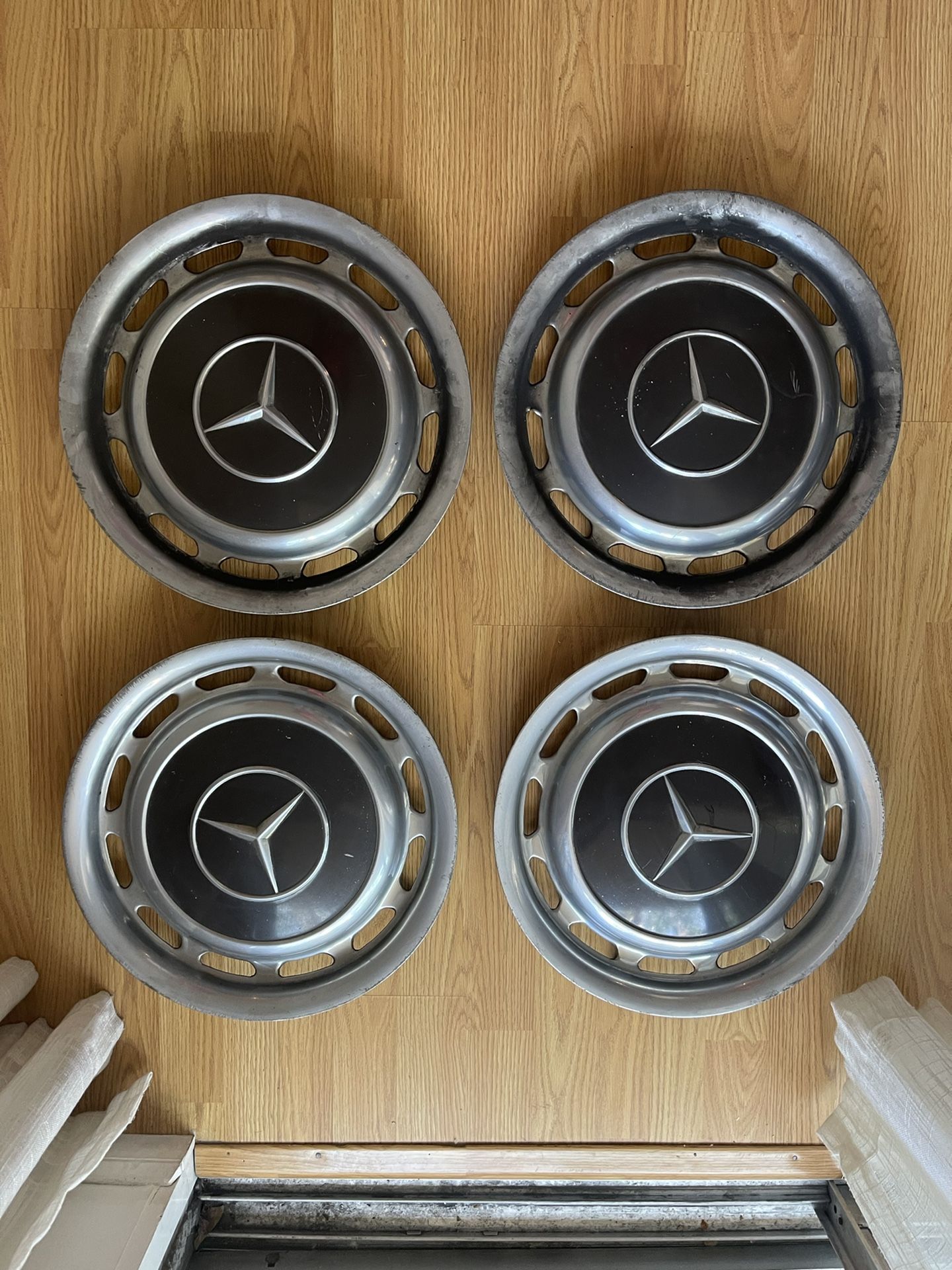 Mercedes 15 cheap inch hubcaps