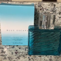 Avon Products Blue Escape  The Freshest Cologne For Men 🎁♥️Get Prepare For Father’s Day🎁♥️