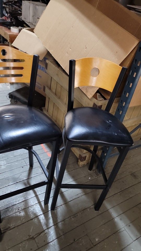 5 Bar Stool