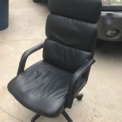 Leather office chair Good