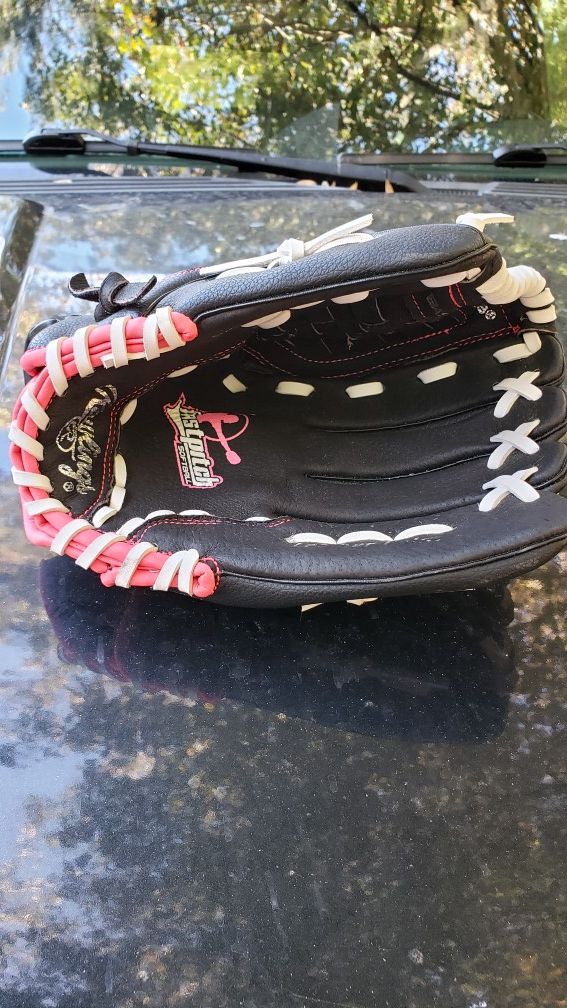 Rawlings Softball Glove