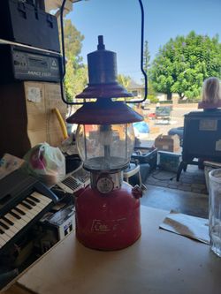 Coleman 200A camping lantern