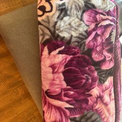 Plush Floral Mink Blankets - Set of 2