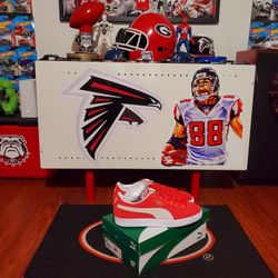 Brand New 💯 Authentic>Red Puma Classic Suede>Sz.10 Men>Shipping 📦 Available 