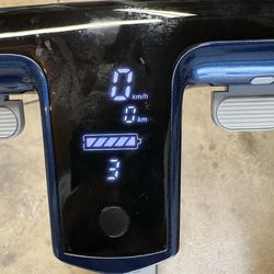 Unagi model one classic E 500 dual motor ultra light foldable electric scooter excellent condition w/ power charger. 3 speeds goes over 30 mph w/ brak