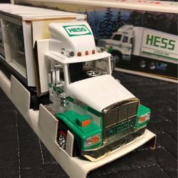 1987 Hess Truck NIB