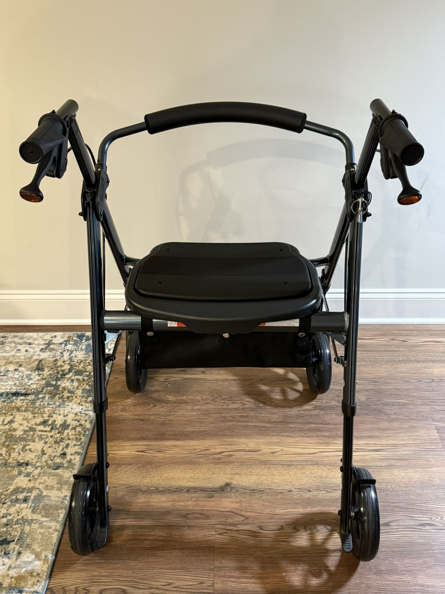 Nova Star 8 Rollator