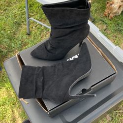 Stiletto Boots 6.5