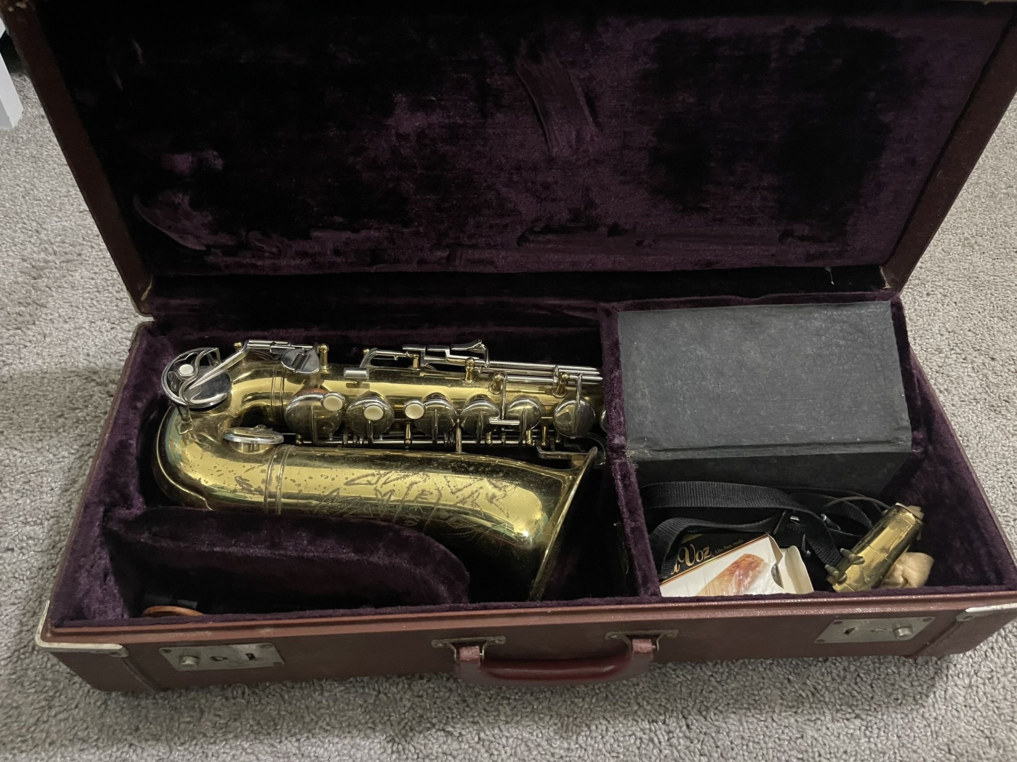 Vintage Borgani Alexandre saxophone