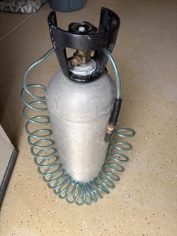Helium Tank