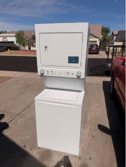 Laundry Center Washer Dryer Electric 90 Day Warranty