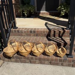 Nesting Wicker Baskets