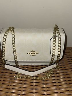 NEW White purse‼️inspiration