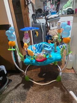 Baby bouncer