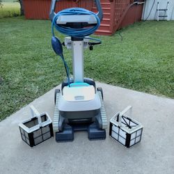 Robotic Pool Cleaner