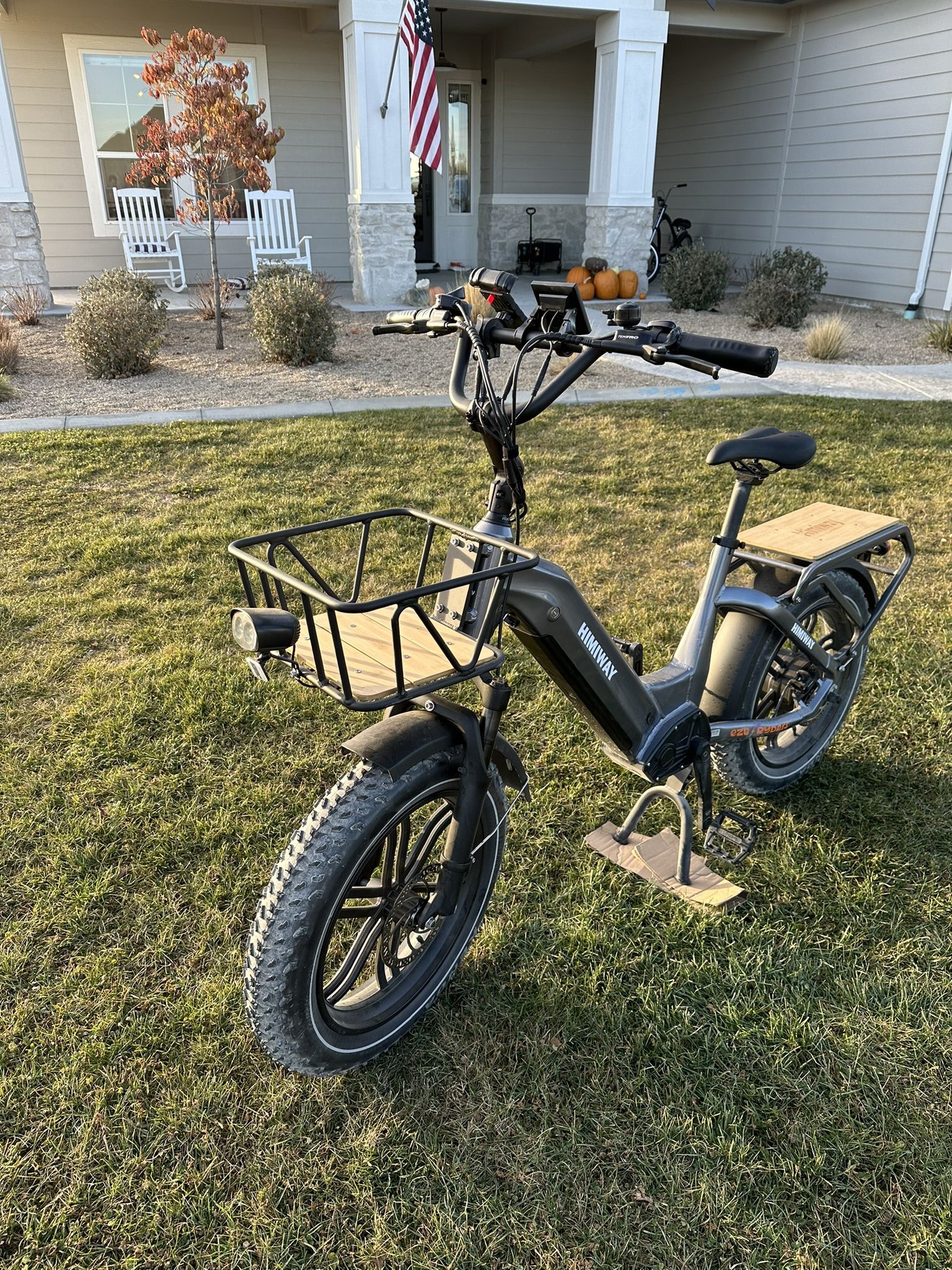E-Bike Himiway Big Dog Electric Cargo Bike W/ Front Basket