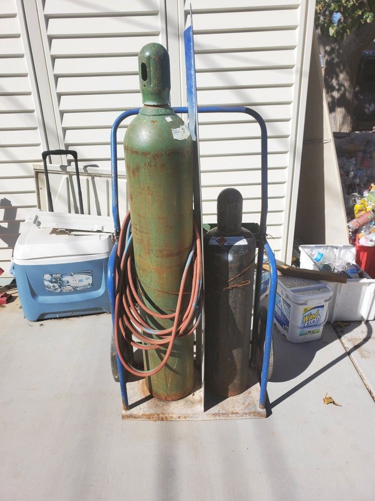 Welding Cylinders . Torch Cart w. Wheels for Sale in Las Vegas, NV OfferUp