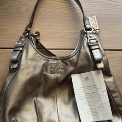 Coach Purse With Certificate Authentication 