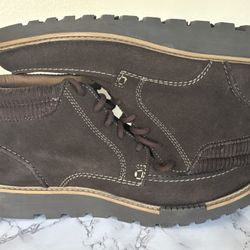 CLARKS BROWN SUEDE CHUKKA BOOTS Men’s 11 