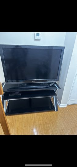 Tv Stand + Tv Set