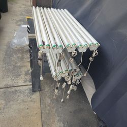 4 Ft. Double Lamp Lights 