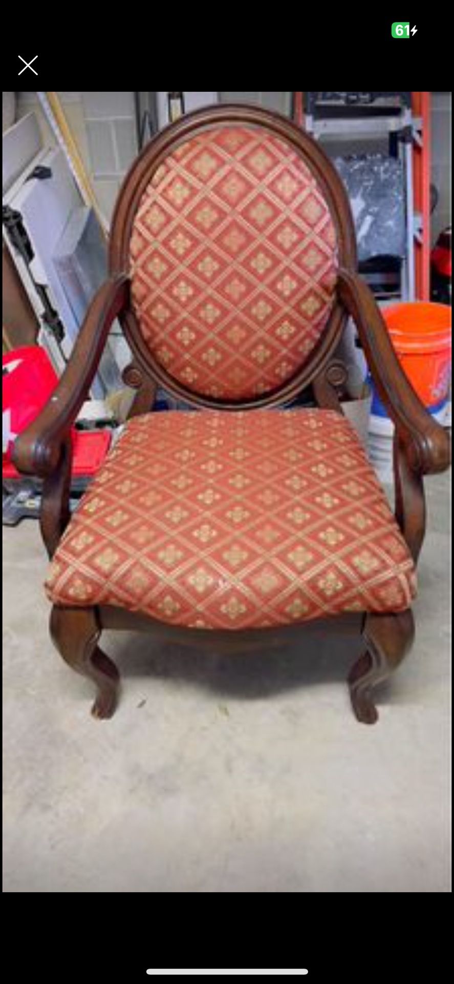 Haverty’s Oval Back Side Arm Chair
