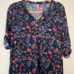 Half Sleeves Cute Shirt Size S