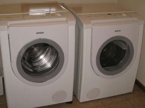 Bosch WFMC3301UC Nexxt 500 Series Washer & Dryer
