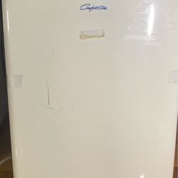 14,000 BTU Portable AC + Heat – Hose+Window kit – Pickup Only