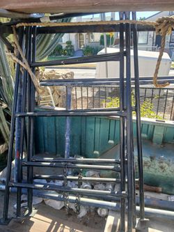 Heavy Duty Steel Ladder Frame