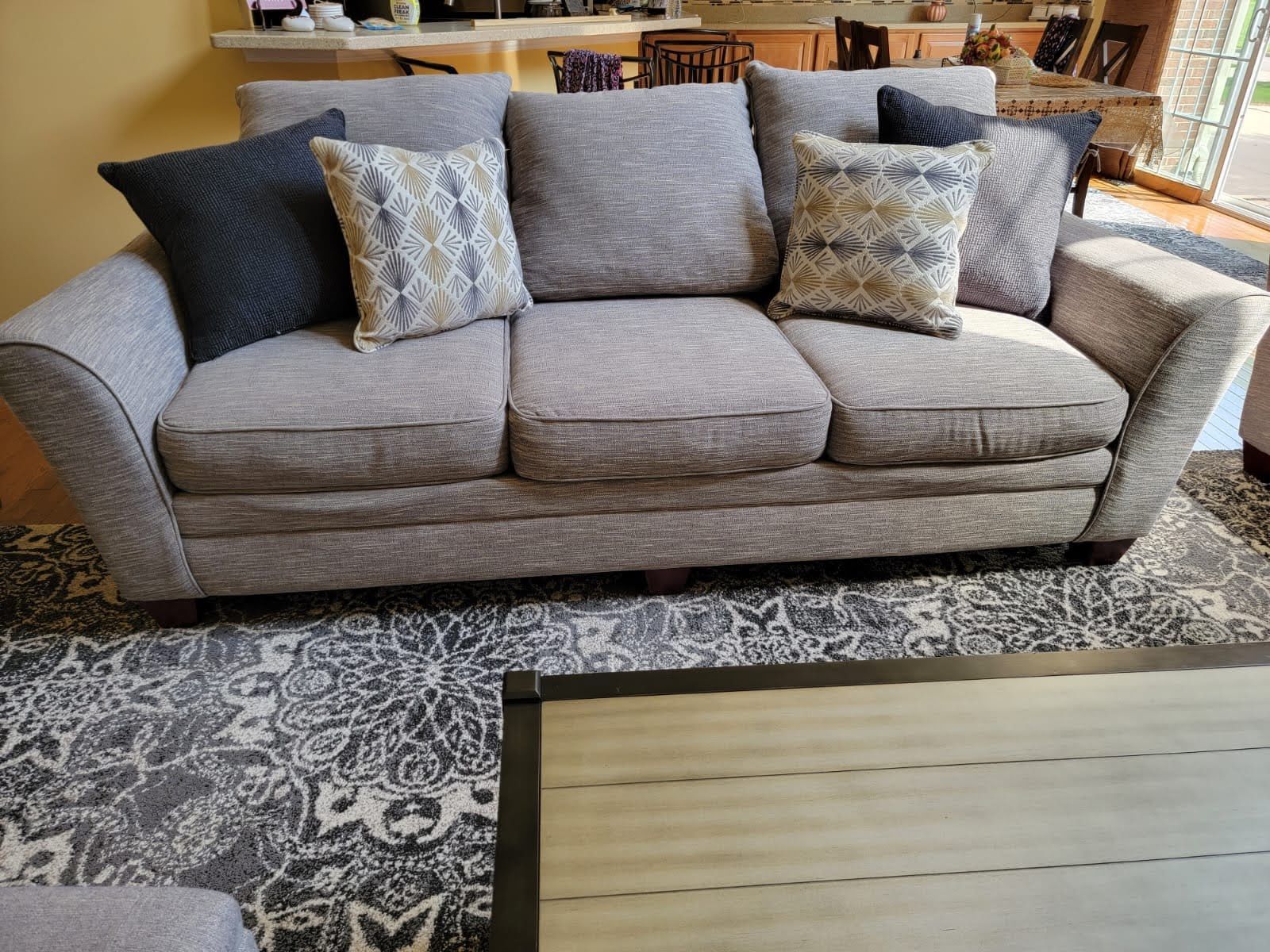 Complete Living Room Set Like New Super Clean