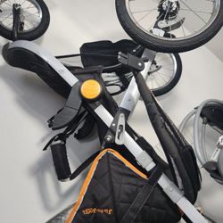 Jeep Stroller Just Missing Front Cup Holder