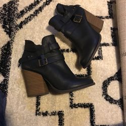Women’s Boots