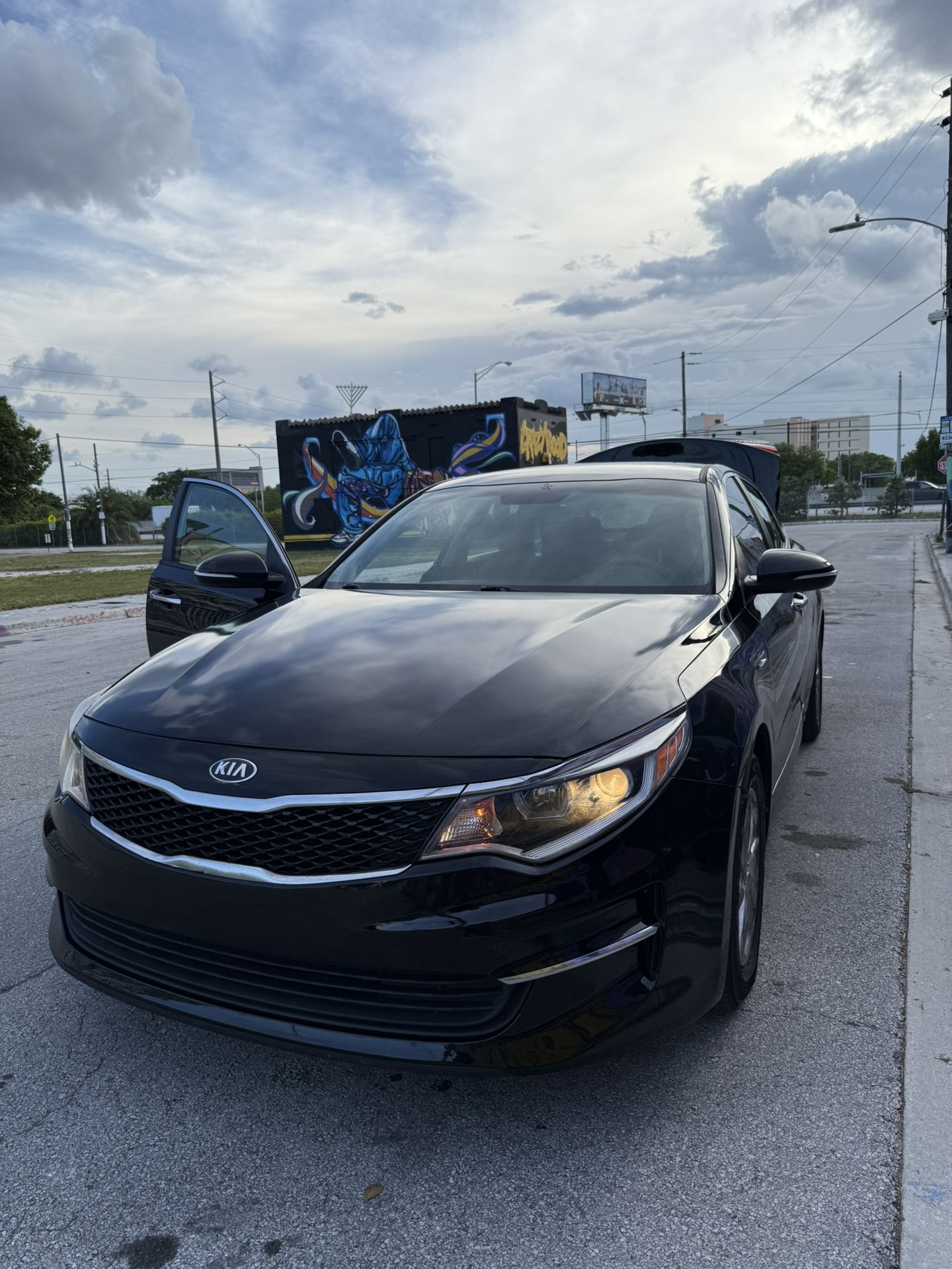 2018 KIA Optima