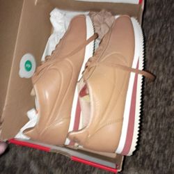 Nike Cortez Size 8 1/2 In Ladies 