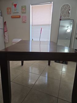 Kitchen table