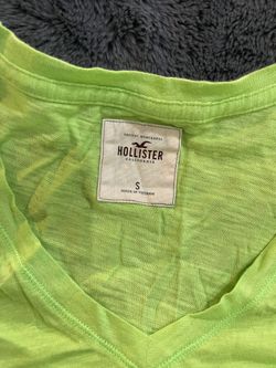 Bright Spring Green Hollister V-Neck T-Shirt, Size S