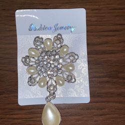 Wedding Brooches
