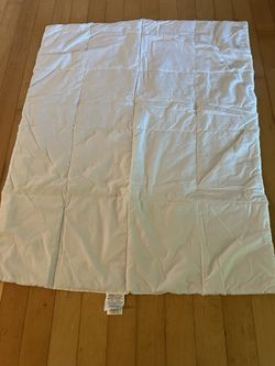 NEW WITH TAGS-2– Soft , Thin Baby Blankets Approx 32 X 42”