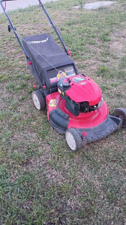 190 Troy bilt  190 cc lawnmower works  oerfect