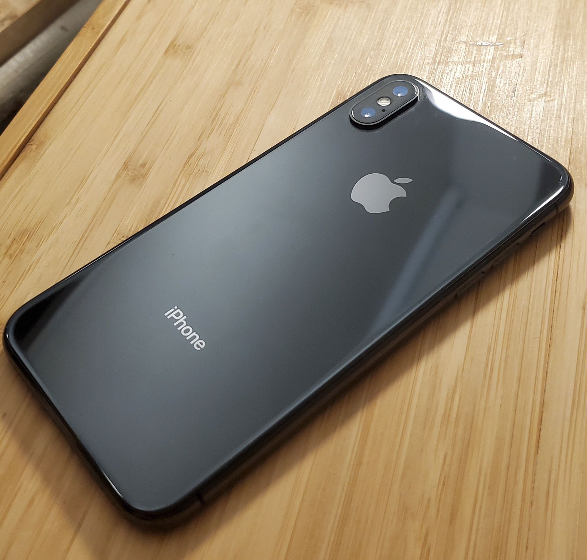 Apple iPhone X 256GB unlocked/ T-mobile 